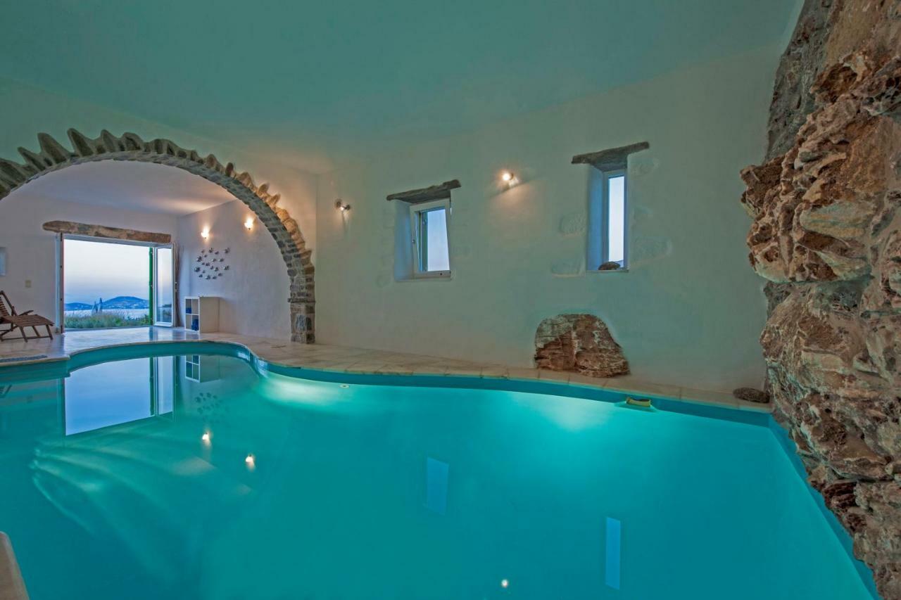 Villa Aeolos With 2 Private Pools Sarakiniko  Екстер'єр фото
